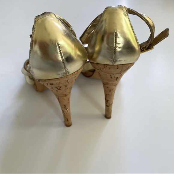 Stuart Weitzman Gold Cork High Heels size 10 - Picture 10 of 14